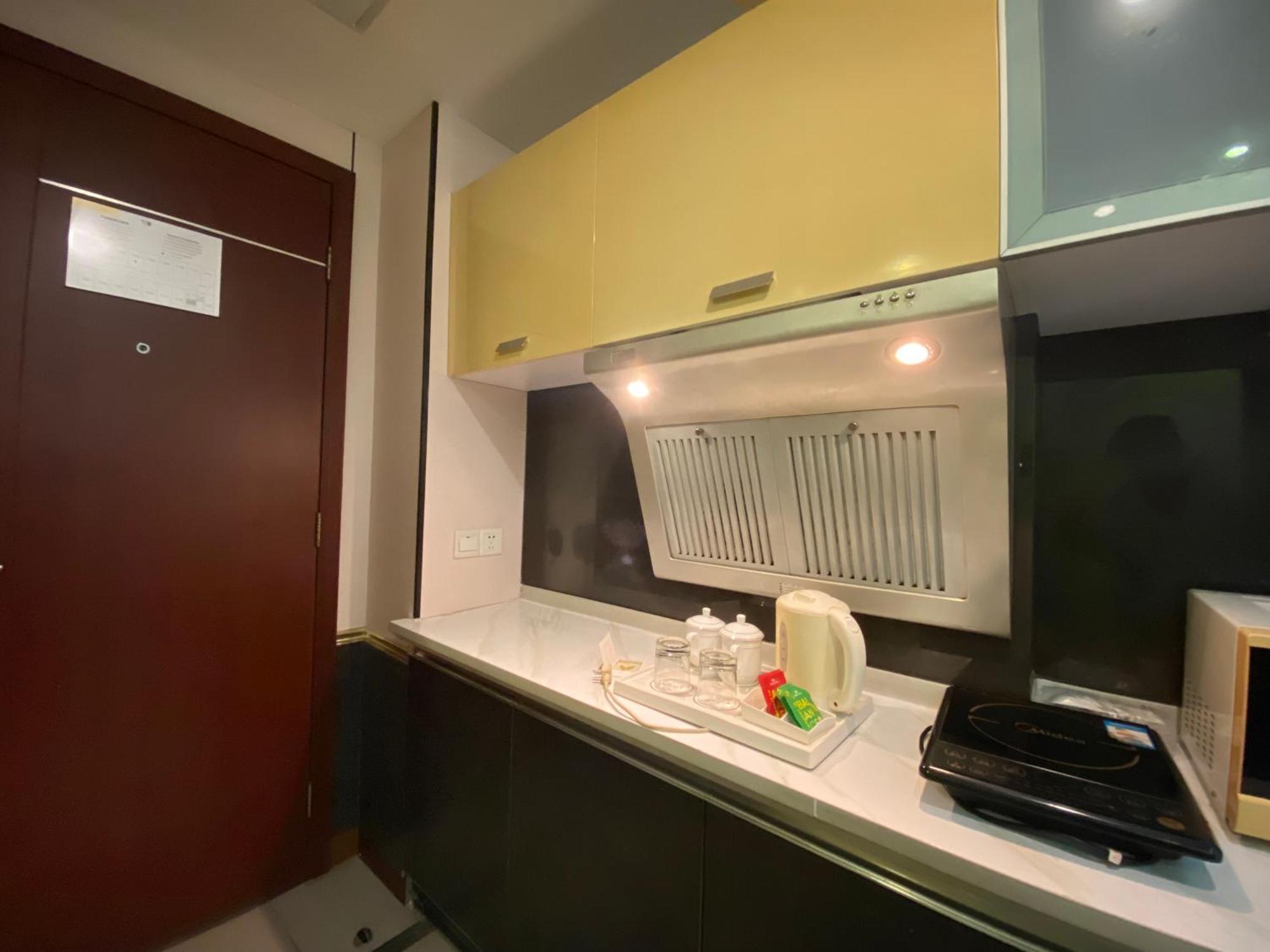 Yinfeng Hotel Guangzhou North Station Branch, Huacheng Road Subway Station Branch Екстер'єр фото