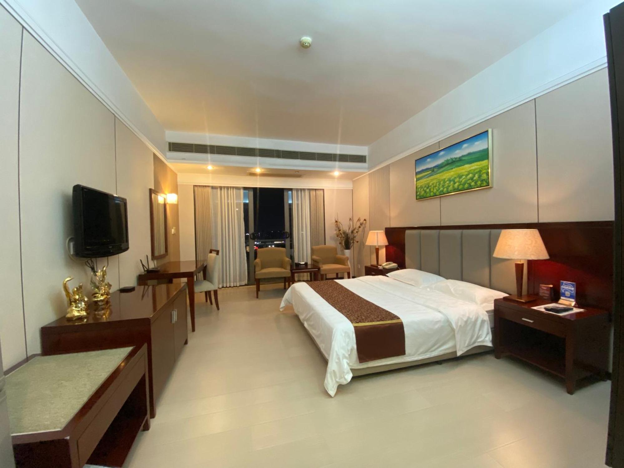 Yinfeng Hotel Guangzhou North Station Branch, Huacheng Road Subway Station Branch Екстер'єр фото