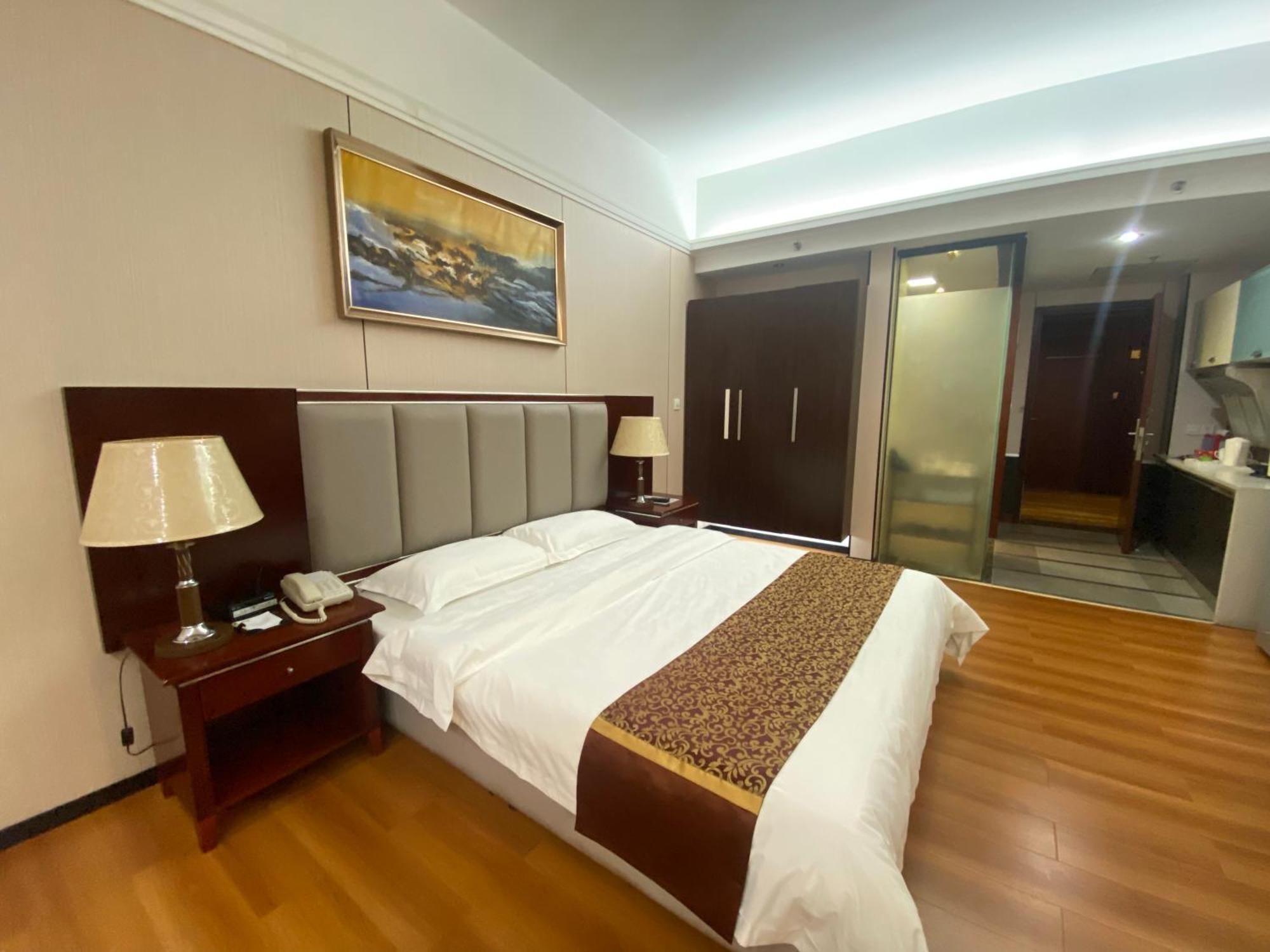 Yinfeng Hotel Guangzhou North Station Branch, Huacheng Road Subway Station Branch Екстер'єр фото